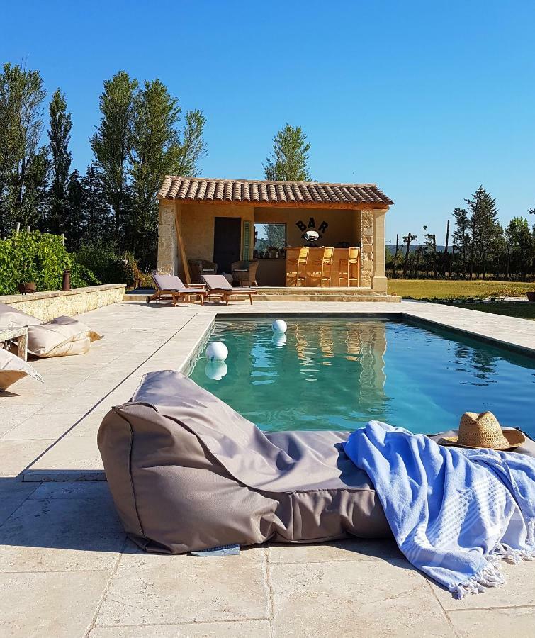 Fontaine De Cerier Bed & Breakfast Castillon-du-Gard Luaran gambar