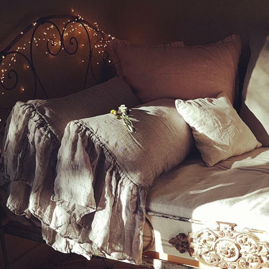 Fontaine De Cerier Bed & Breakfast Castillon-du-Gard Luaran gambar